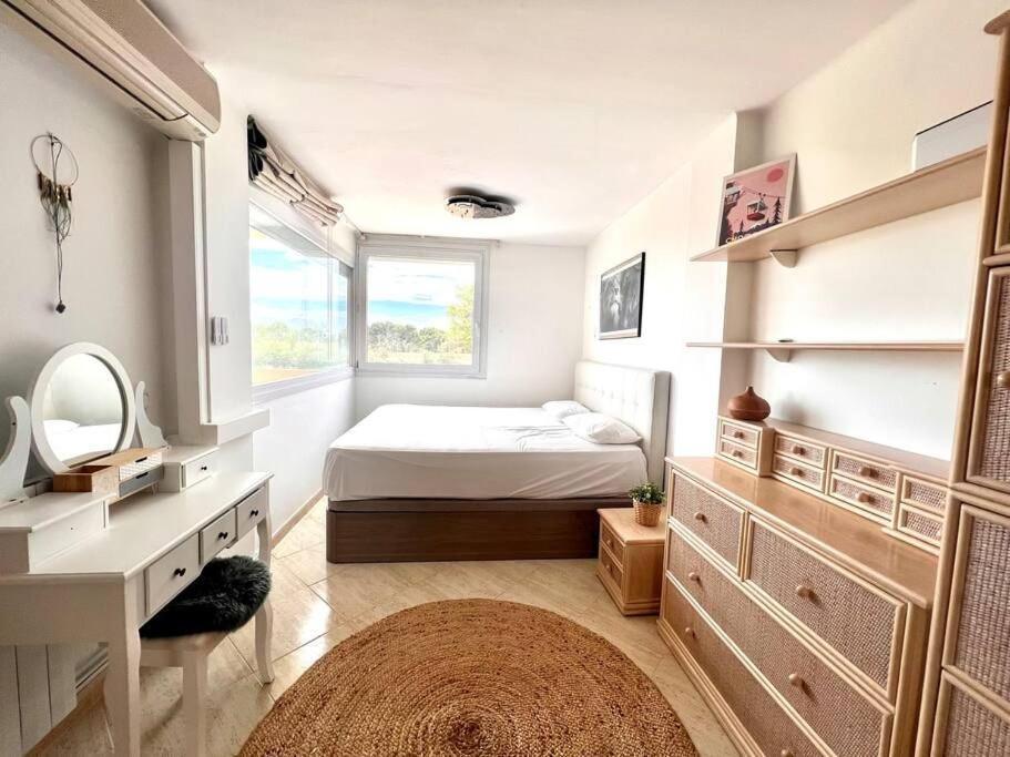 3Apartamento De Tres Habitaciones Empuriabrava Exterior photo